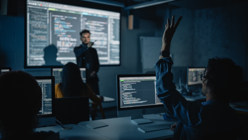 Students at a python training institute in chennai participate in an interactive Python coding session where they learn by doing and get immediate feedback.